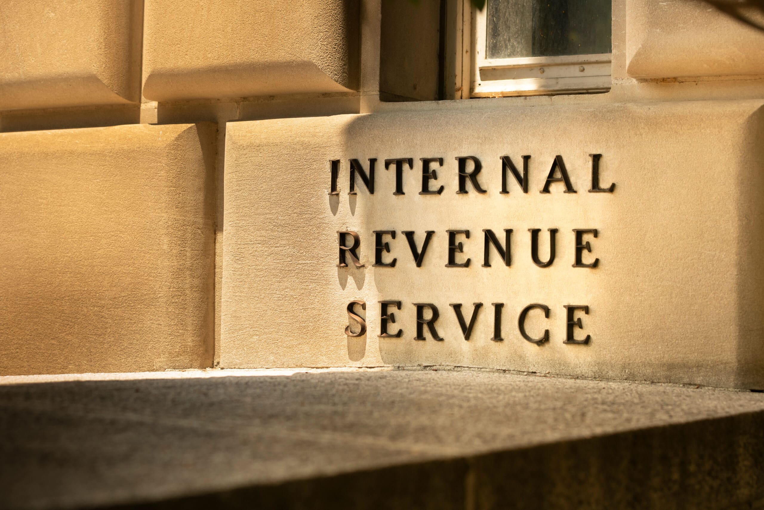 2026 IRS Filing Season Tracker