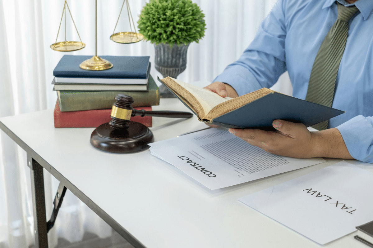 Que es un abogado fiscal